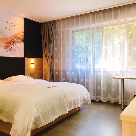 Shenzhen Hualian Boutique Hotel ภายนอก รูปภาพ
